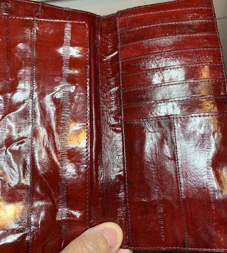 Eel Skin Card And Check Wallet - Picture 17 of 20