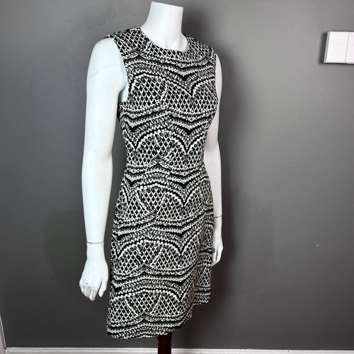 Diane von Furstenberg dress size 8 Pentra textured Sheath Office Printed summer - Picture 2 of 14
