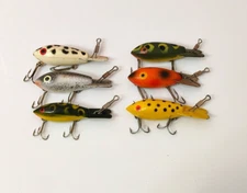 (6) Vintage Bomber Type Unknown Crankbait Fishing Lures Lot of 6