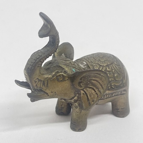 Vintage Brass Elephant Figurines Decorative Pair Ornate Lucky Male Female - Picture 6 of 8