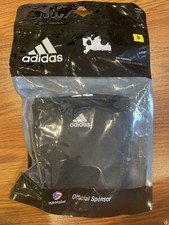 adidas 5" Kneepad Size Small