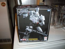 Takara MP-36 Destron Leader Megatron Transformers Masterpiece 2017 with Coin New
