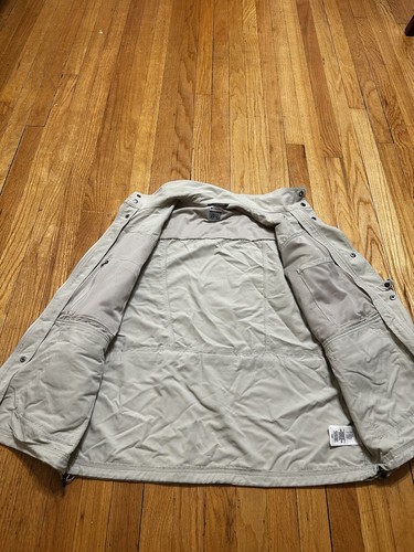 Columbia Titanium Omni-Dry Khaki Vest Jacket Outdoors Fishing Mens L Gorpcore - Picture 12 of 12
