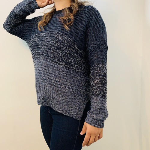 Francesca’s Quinn Crochet Chunky Sweater Size S/M Colorblock Oversized Blue NWT! - Picture 2 of 10