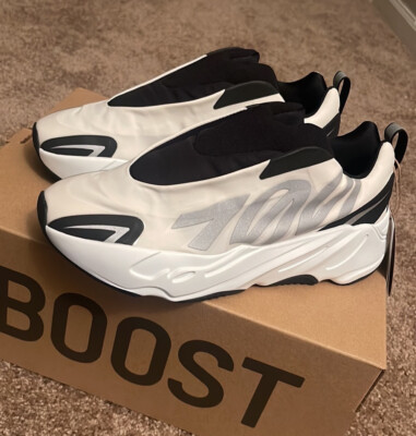 新品未使用 adidas YEEZY BOOST 700 MNVN Analog adidas Yeezy Boost 700 MNVN Laceless Analog Men's - IG4798 - US