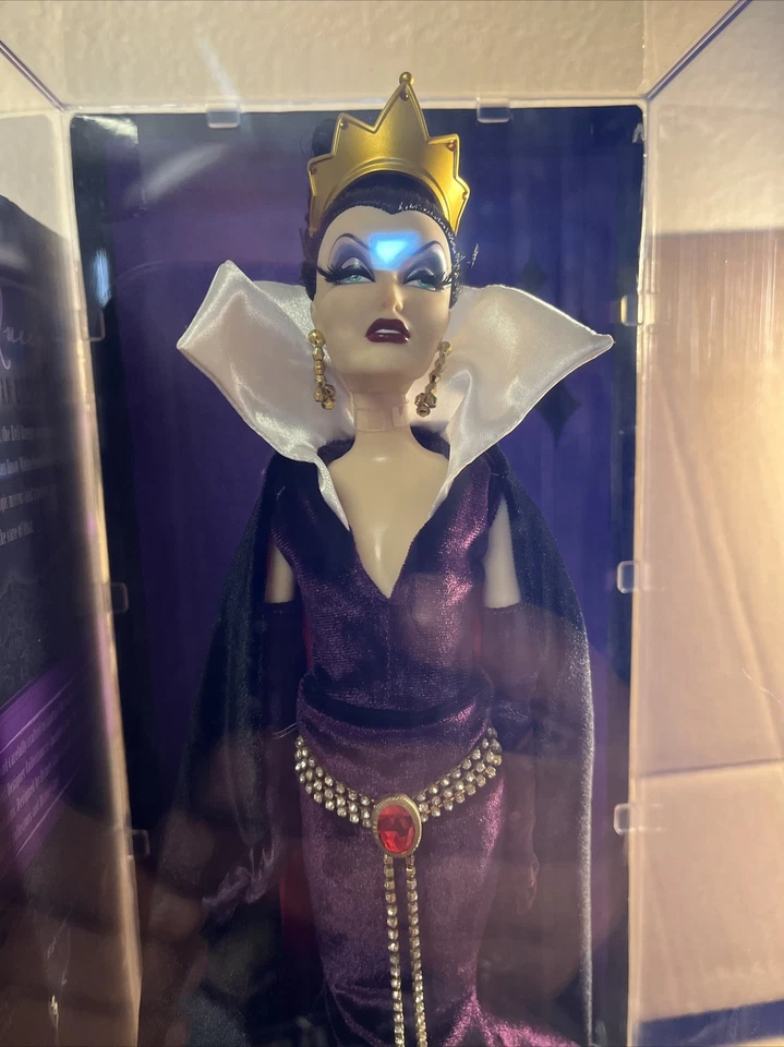 Muñeca Reina Malvada Colección Diseñador Villanos Disney Store 2012 NUEVA Foto 2 de 4