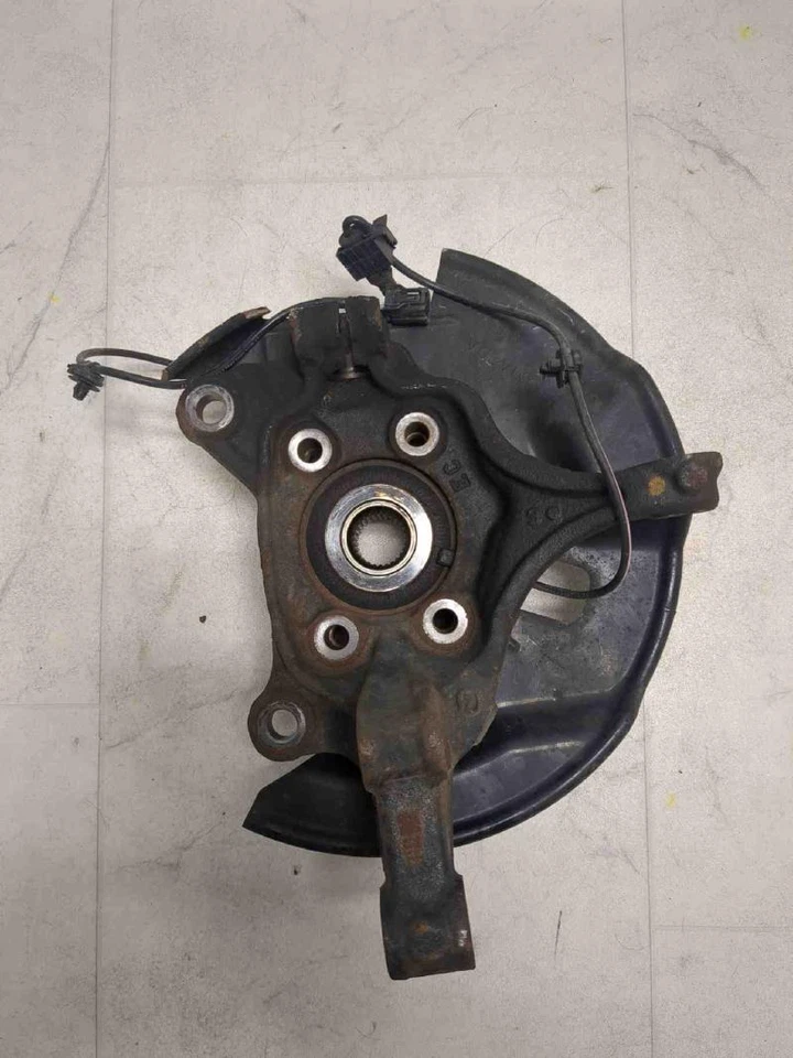 Mazda 2014-2018 3 pasajeros eje delantero derecho nudillo OEM Foto 3 de 4