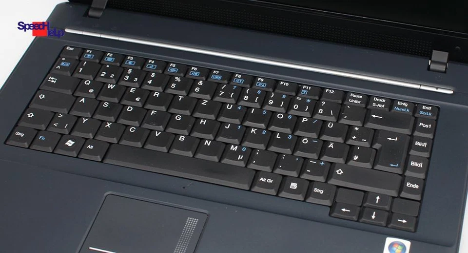 Terra Mobile 4440 Notebook Laptop Windows XP GeForce 9300 1680x1050 15.4" 250GB - Image 4 of 4