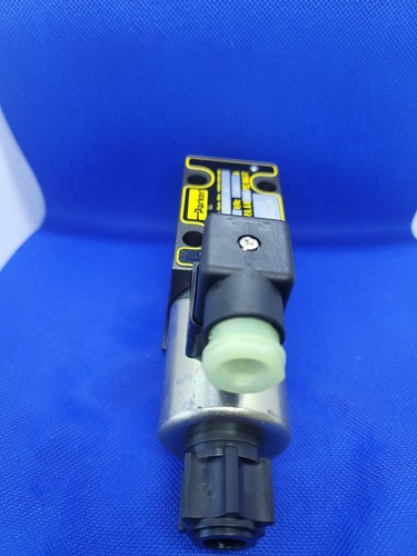 NEU Parker D1VW1ENJPF Magnet-Wege-Hydraulikventile 24VDC Federrückstellung - Bild 4 von 11