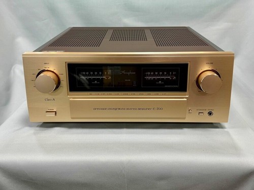 Accuphase E-700 Integrated Amplifier - Picture 1 of 4