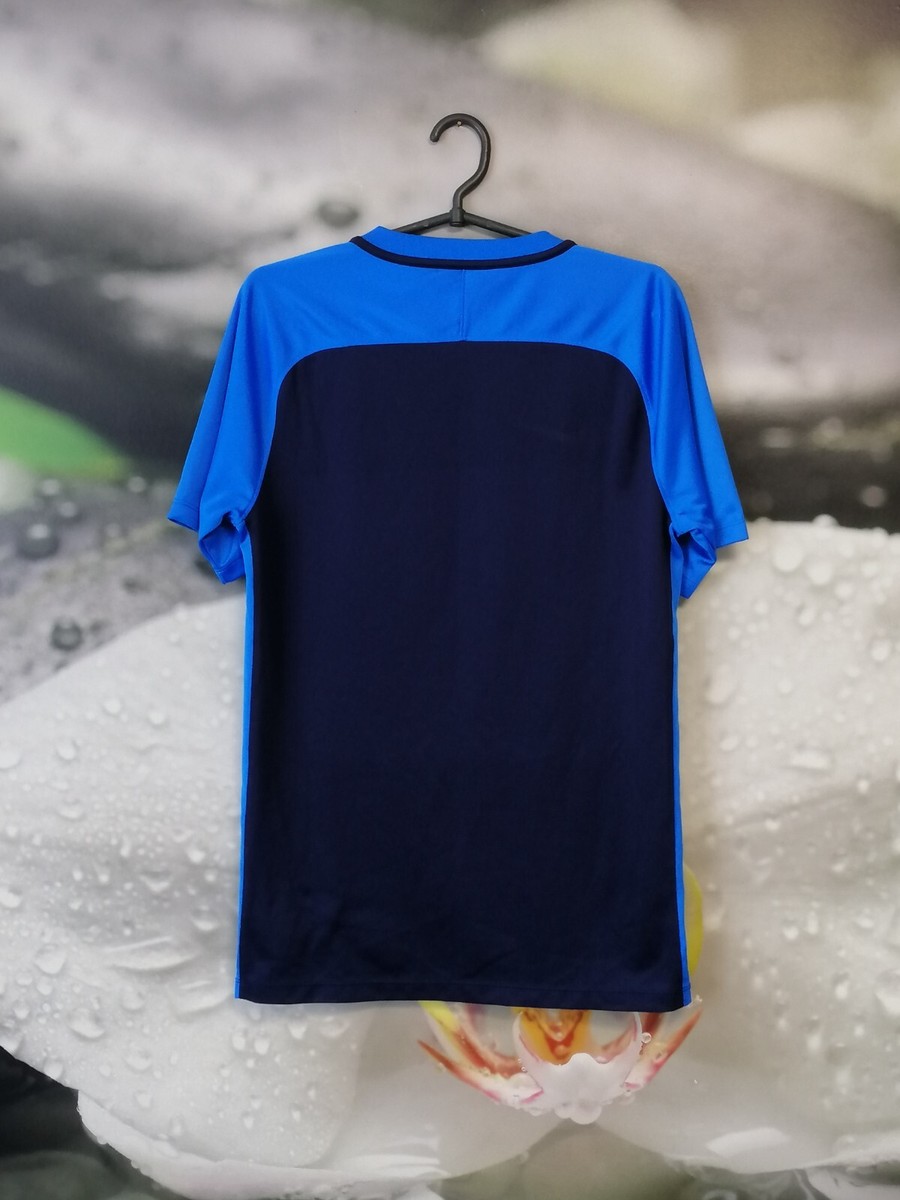 ウェア Brighton & Hove Albion FC football shirt $_57.JPG?set_id=880000500F