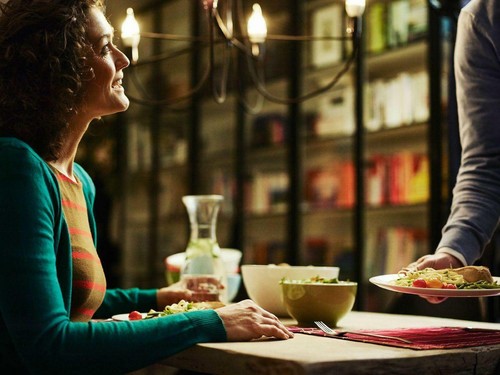 Philips 4W LED Vela Luz E14 SES Bombillas Blanco Cálido Suave para Hogares - Imagen 4 de 11