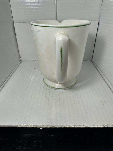 Vintage Deco Hazel Atlas Glass Milk Glass 4 Cup Measure Green Stripes c.1930 - Picture 2 of 7