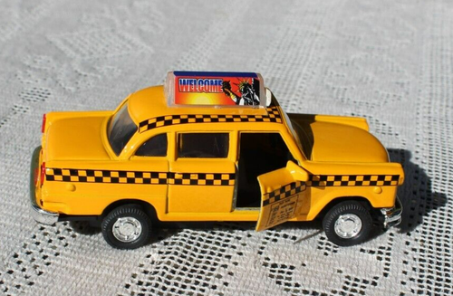 Neu Shing Fat New York City kariertes Taxi Taxi Friktion Metall Auto - Bild 4 von 7
