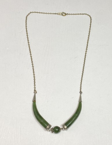 925 Double Horn Green Jade Gold Tone Necklace 17 in Hallmarked With Ladybug - Picture 2 of 8