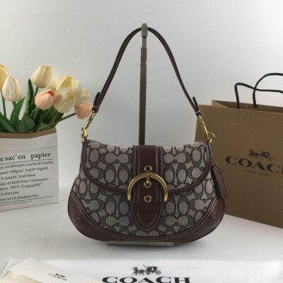 ao様　CABaNCD スカイB xs Coach Soho Signature Jacquard top handle shoulder bag CJ814