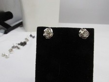 Sterling Silver Flower Shaped Stud Style Pierced Earrings 1/2" 303