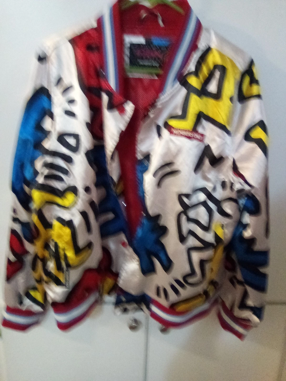 Members Only Keith Haring Windbreaker Jacket Womens/Juniors Large (See Desc)
Opens in a new window o