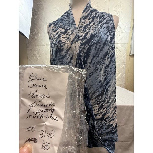 Size Large blues cover 21" pit to pit collar 30" in back sleeveless shear - Picture 10 of 10