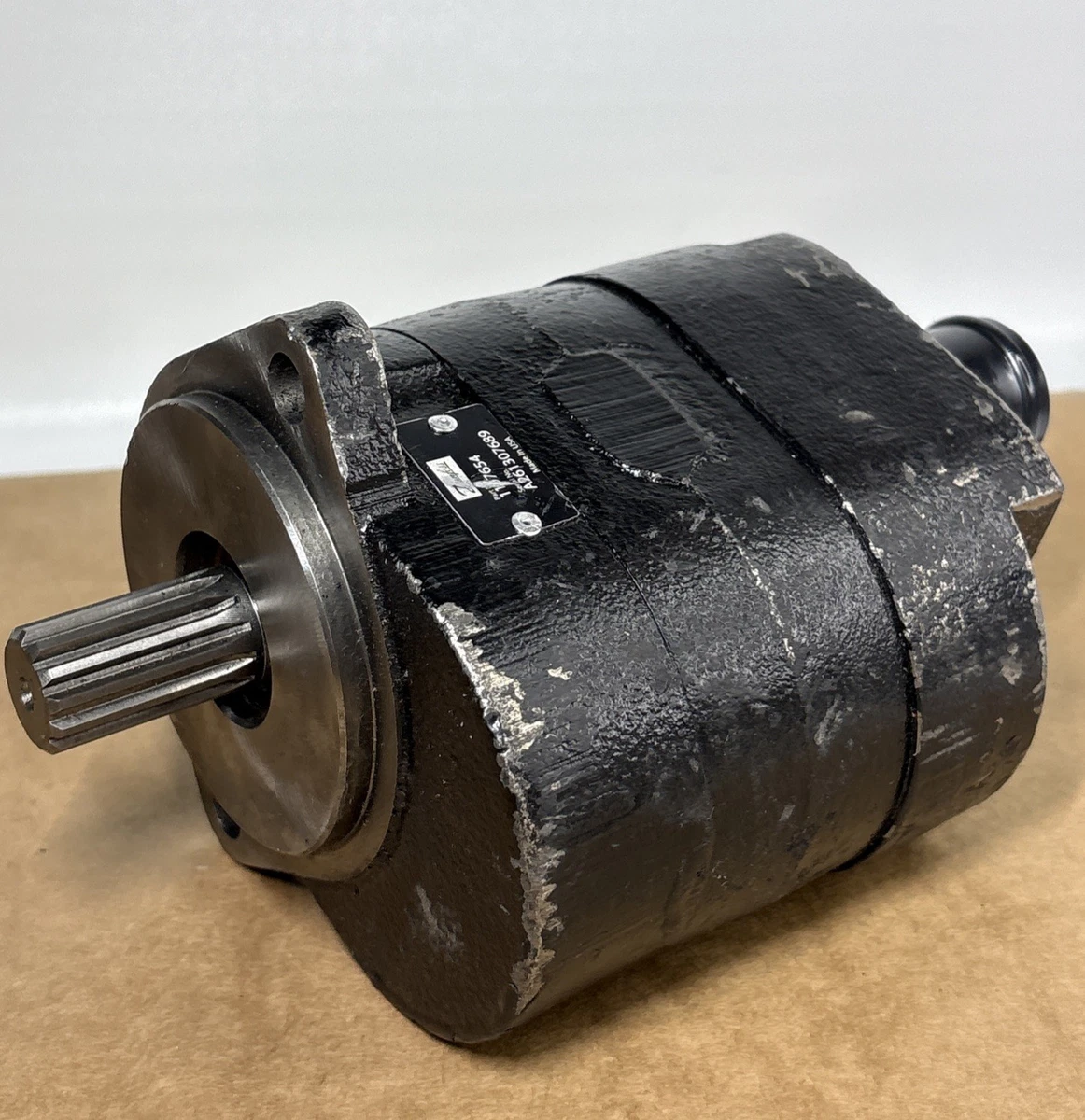 DanFoss Hydraulic Pump Motor 11?7654 (Read Description) photo 1