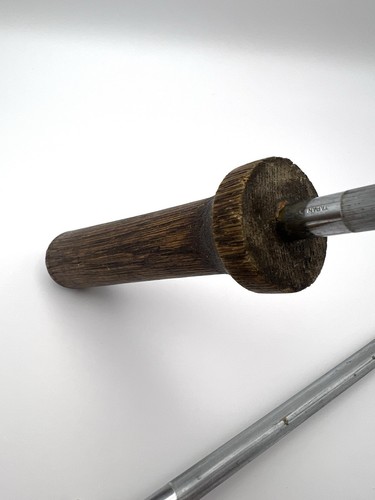 A Pair Of Vintage Knife Sharpening Rods Wooden Handles & 1 W/ Magnetic Tip - Picture 7 of 14