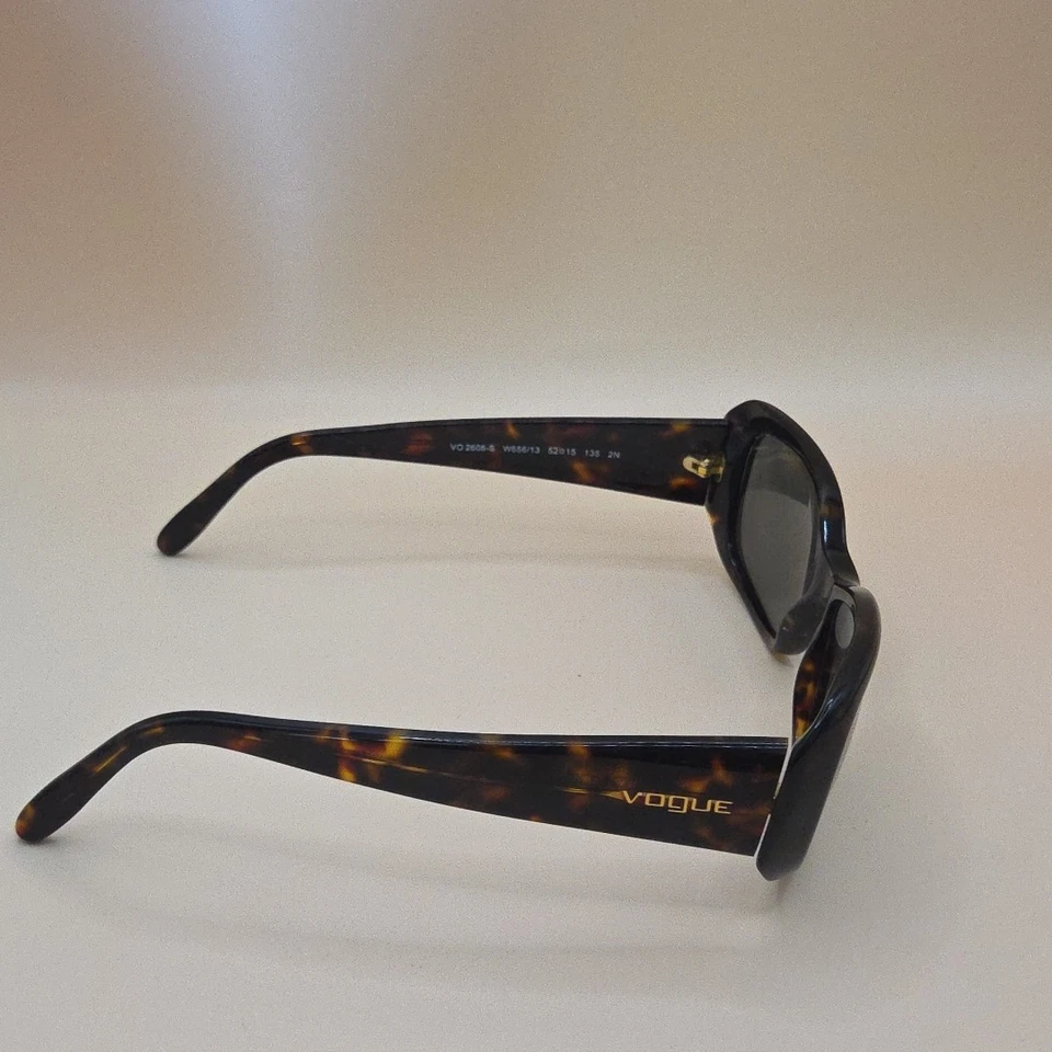 Vogue Sunglasses Women FRAME ONLY VO2606-S 52-15-135 Brown Tortoise 151 - Image 4 of 4