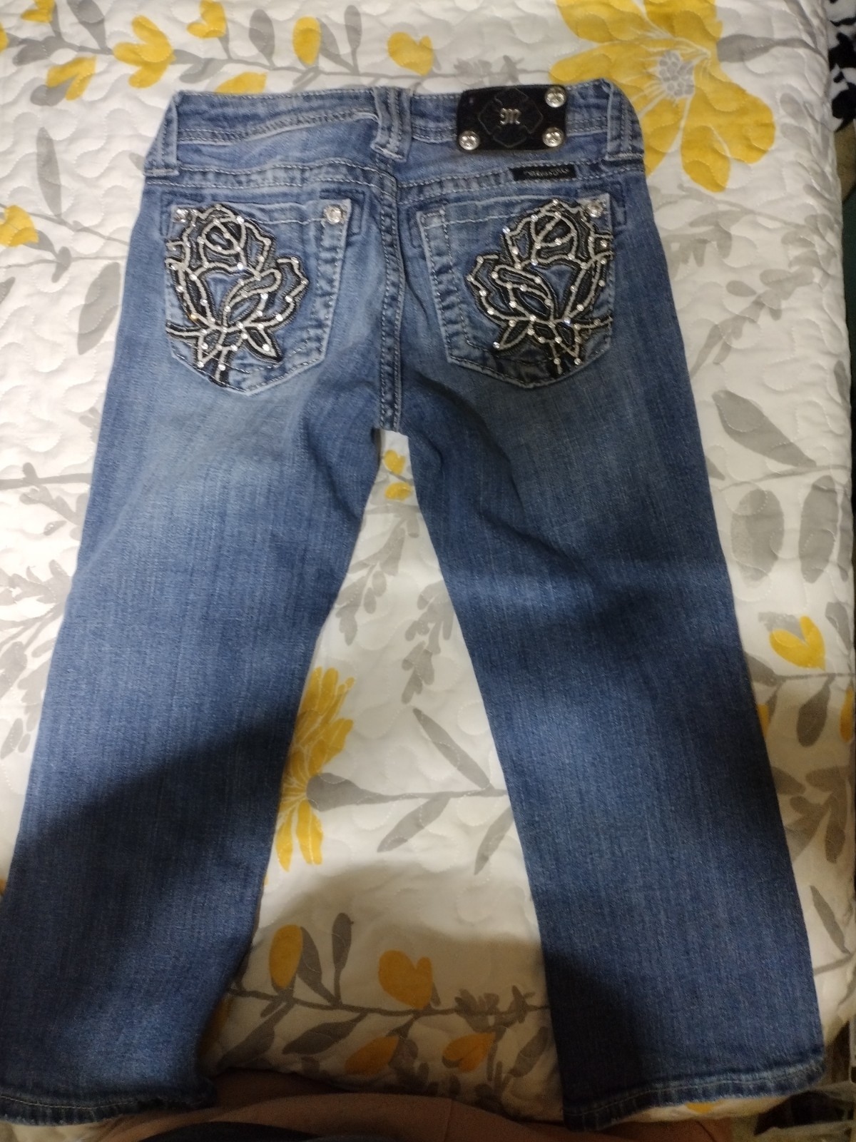 Picture 2 of 4