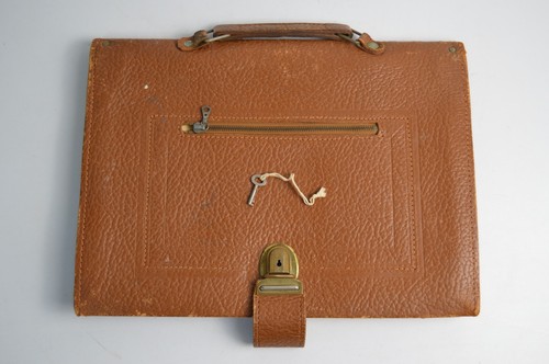 Vintage Leather Briefcase Portfolio Document Holder Lock Key Warm Brown Greek