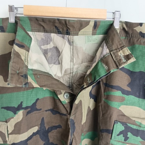 Helikon Camouflage Combat Shorts XXXL 44" - 46" Taille Big Man Größe Neu mit Etikett - Bild 6 von 7
