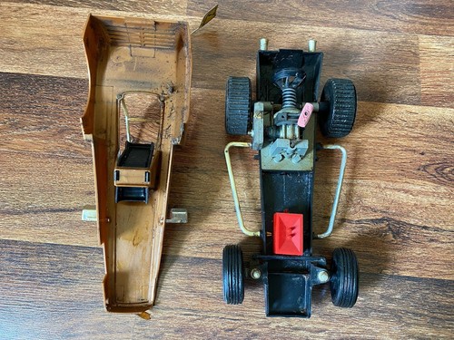 Vintage Cox .049 Engine Powered Baja Road Racer Sandblaster Car in Original Box! - Picture 15 of 20