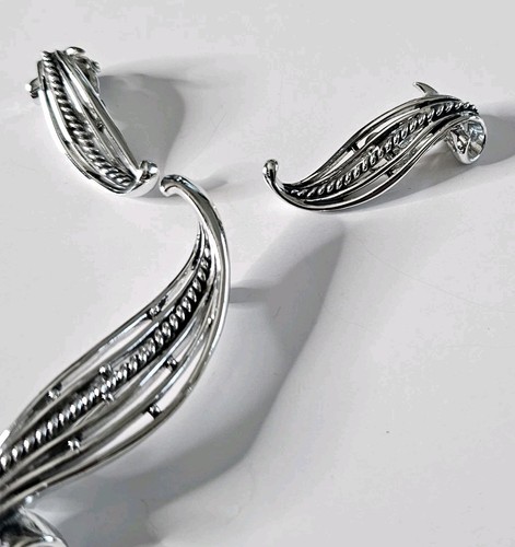 Vintage CHAREL Silver-Tone Leaf Brooch & Clip-On Earrings Set Retro - Picture 9 of 18