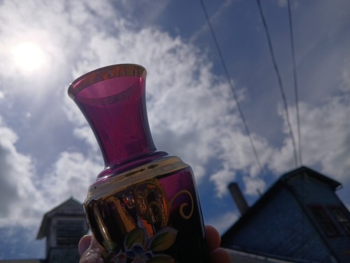 Jarrón bohemio vintage de Japón de 5,75" de oro púrpura diseño floral levantado pintado a mano  - Imagen 9 de 13