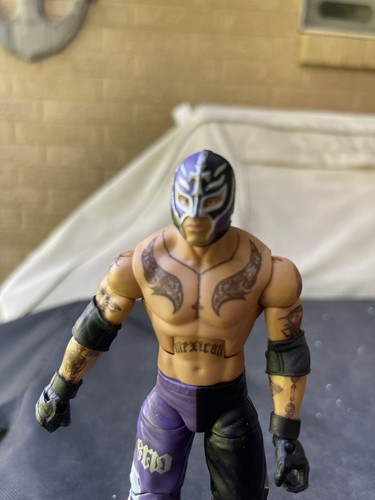 LOTE DE FIGURAS DE LUCHA LIBRE WWE MATTEL ELITE Rey Mysterio Jr WWF AEW TNA 2010 SERIE 1 - Imagen 2 de 5