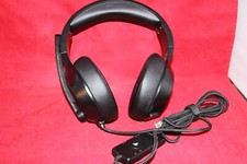 Nubwo Over-The-Ear Wired Gaming Headset, Black. Blue Light 