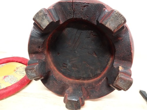 VINTAGE MONGOLIAN TIBETAN BUDDHIST HAND CARVED WOODEN ALTAR STAND DECOR - Picture 12 of 22