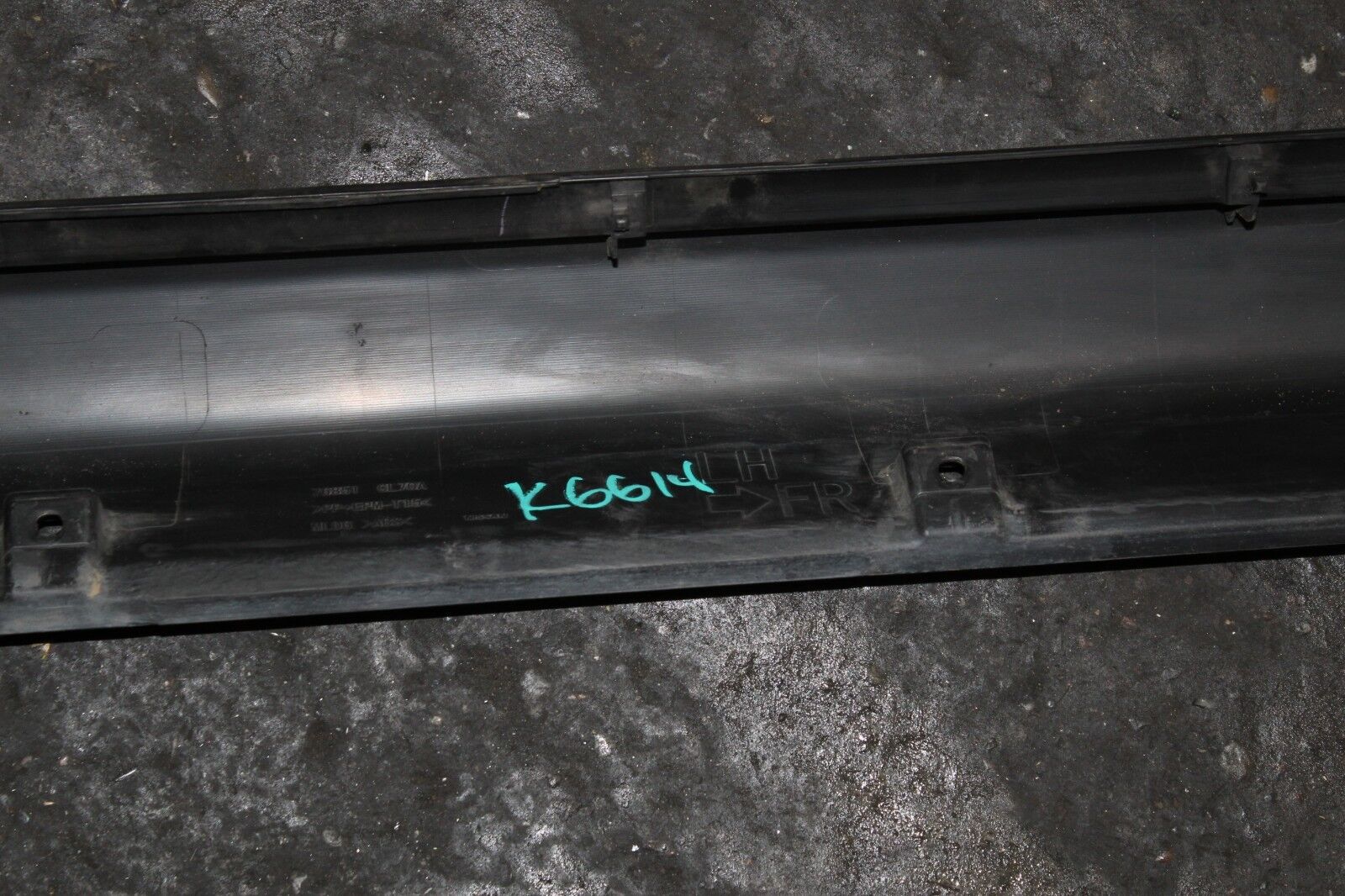 Picture 3 of 10