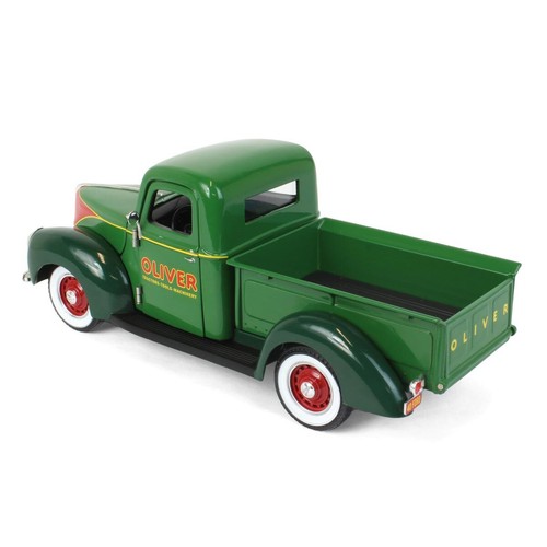 Spec Cast 1/24 1940 Ford Oliver Pickup Truck SCT915 - Picture 5 of 7