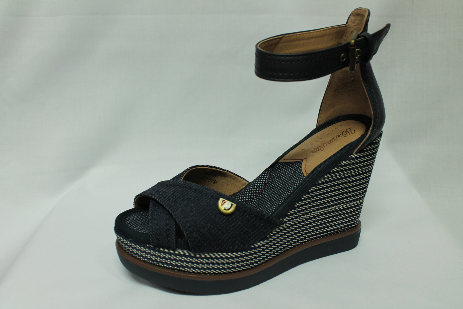 Sandale Wrangler Sunset Kelly denim e blu zeppa 10,5 cm listino - 20% Sandale Wrangler Sunset Kelly denim e blu zeppa 10,5 cm listino - 20%