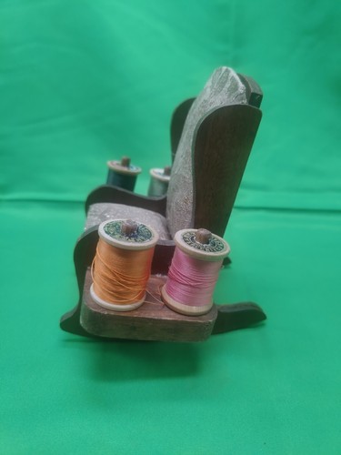 Vintage Wooden Rocking Chair Pin Cushion including 4 Vtg spools C - Picture 4 of 8