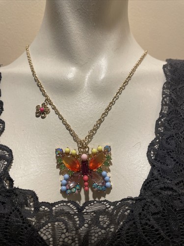 Betsey Johnson Gold Tone Slide Love Fest Butterfly Multicolored Crystal Necklace - Picture 10 of 12