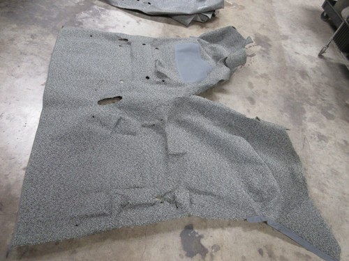 BMW E3 Bavaria 3.0 Factory OEM Molded Carpet Set NEW Silver/Grey/Green '74-'76 - Picture 6 of 10