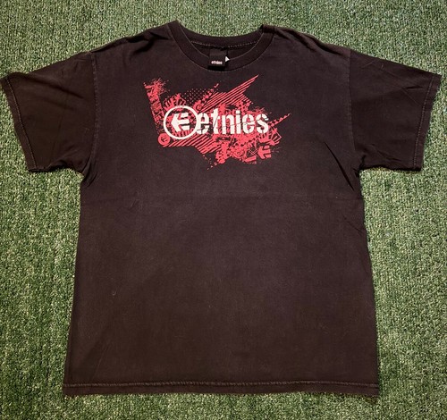 Vintage Y2K Etnies Shirt Skate Birdhouse World Industries Tapout Affliction RARE - Picture 2 of 6