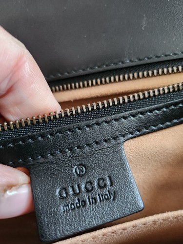 GUCCI GG Marmont Clutch Black - Picture 12 of 18