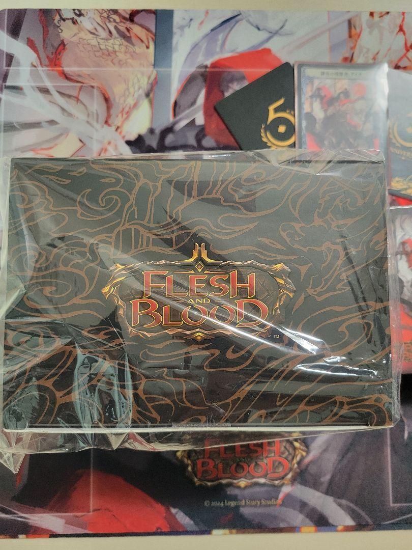 FLESH AND BLOOD 5th Anniversary Souvenir package Fabled FLESH AND BLOOD 5th Anniversary Souvenir package Fabled