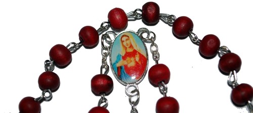 Beautiful Our Lady / Mary Rose Scented Wood Catholic Blessed Rosary Beads - UK - Picture 3 of 5