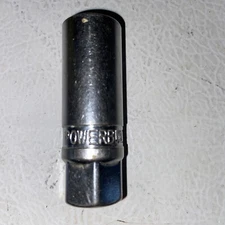 Powerbuilt 3/8-Inch Drive SAE Spark Plug Socket 5/8-Inch - 643000