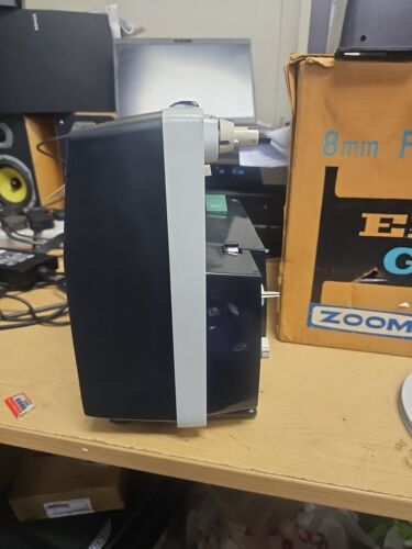 Elmo GP-E Zoom Projector | With Original Box, NO POWER LEAD - 100% UNTESTED. - Picture 11 of 18