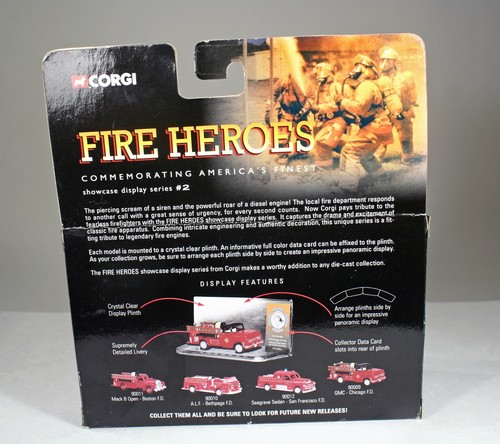 CORGI Fire Heroes 1953 Mack B Open Pumper Boston Fire Dept. - Picture 2 of 4