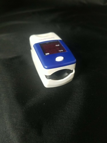 Smart Heart Pulse Oximeter, Portable Spot-Check Monitoring, Model 11-50K-USED - Picture 3 of 4