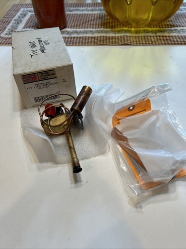 TXV REPLACEMENT KIT  331709-755 Replacement Components Division Carrier Corp